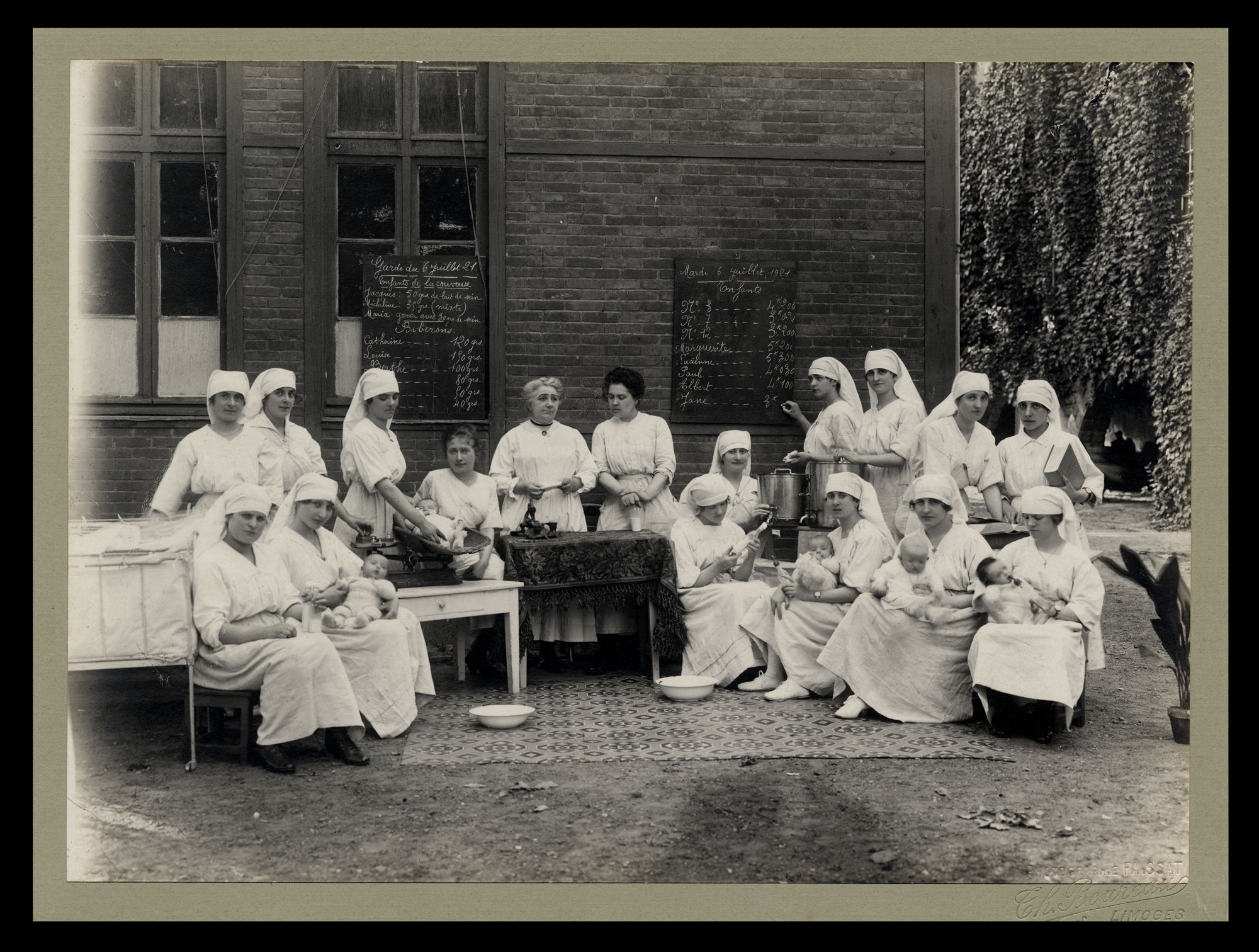 Enfants trouvés, assistés et exposés (1725-1977)