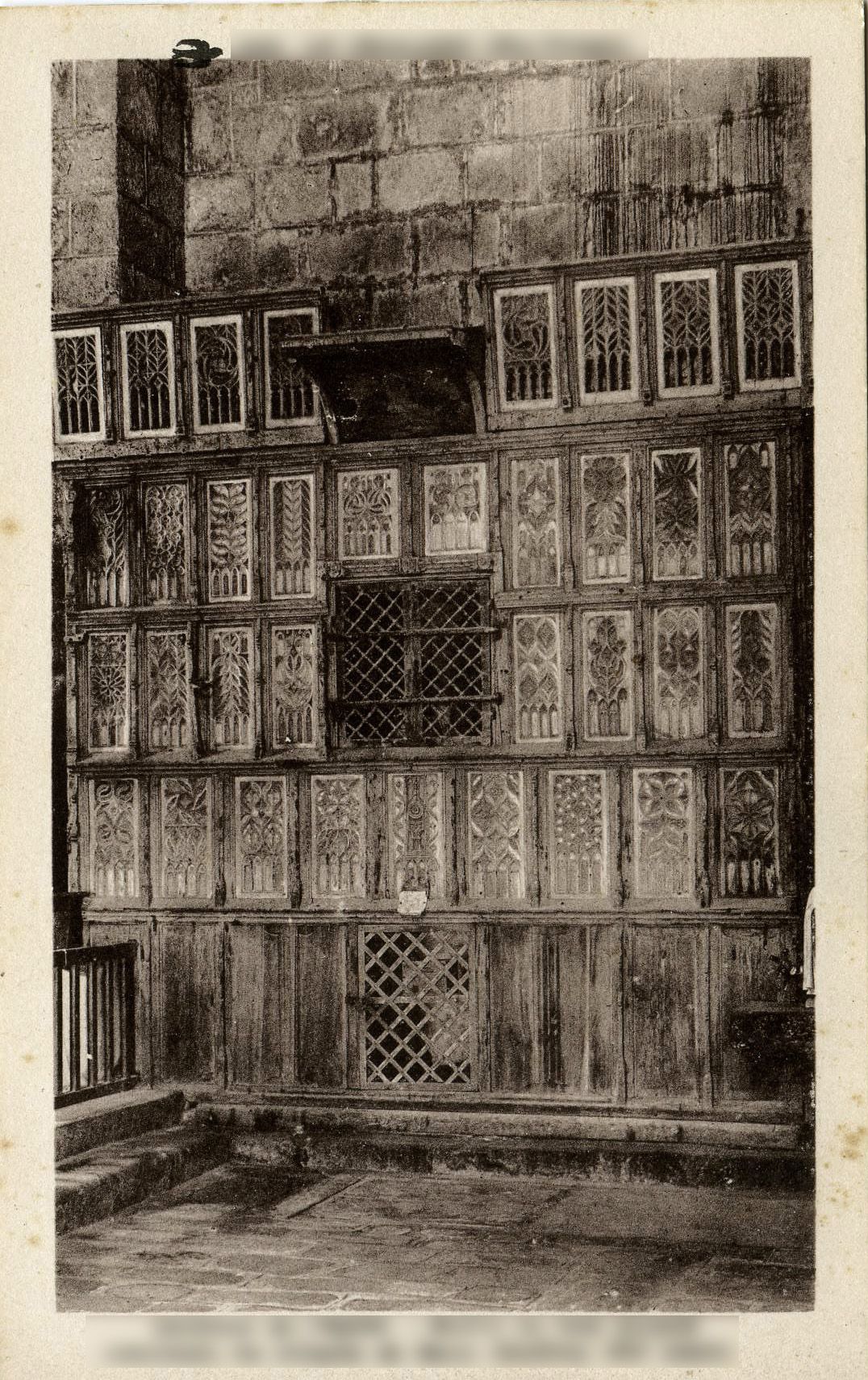 Enigme du 25 août 2022 : Buffet d'église