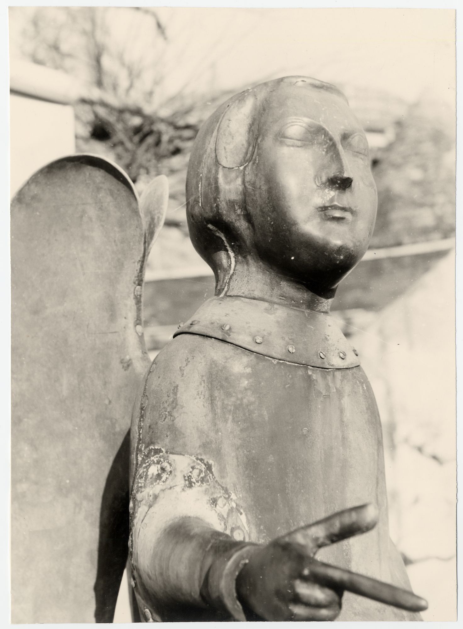 Enigme du 1er septembre 2022 : L'ange doré