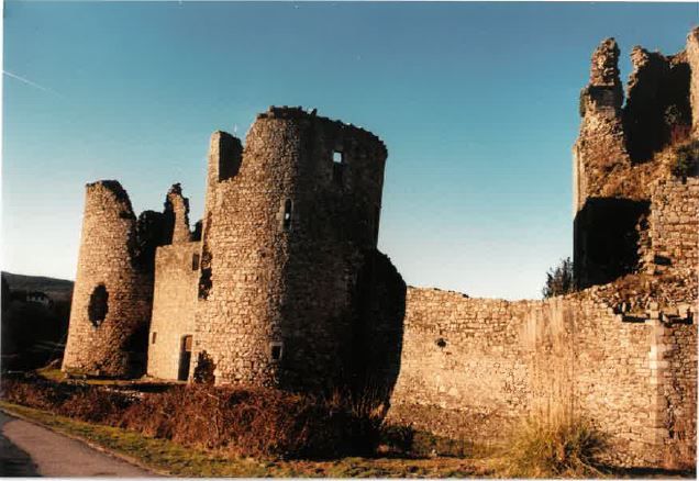 Enigme du 8 septembre 2022 : Château en ruine