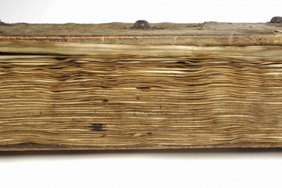 Détail de la tranche (H SUP LIMOGES B 496)